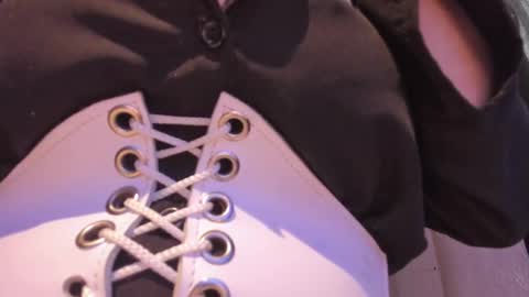 cocovolkovva online show from February 2025 06:52:01 PM