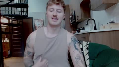 Cody and Emeraldboy online show from April 2026 12:39:01 AM