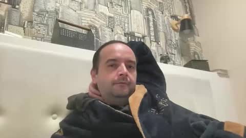 colambus555 online show from October 2025 07:44:01 PM