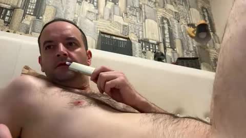 Snapshot of colambus83 chatting on January 2026 06:59:02 AM colambus83 online show from January 2026 06:59:02 AM