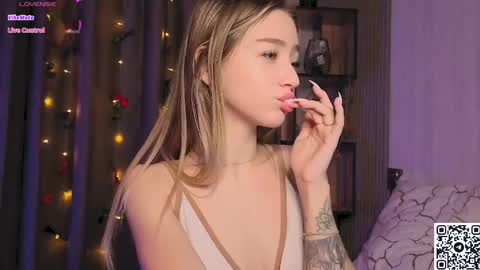 Criss online show from March 2026 03:43:02 AM