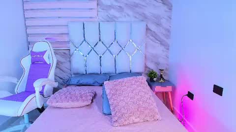colett online show from June 2026 11:49:02 AM