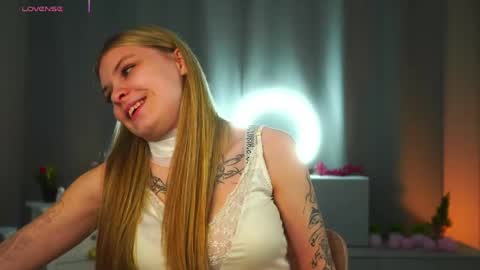 Jenny online show from April 2026 02:15:01 PM