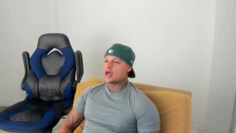 Snapshot of colin_prince2 chatting on December 2024 02:09:02 AM COLIN online show from December 2024 02:09:02 AM