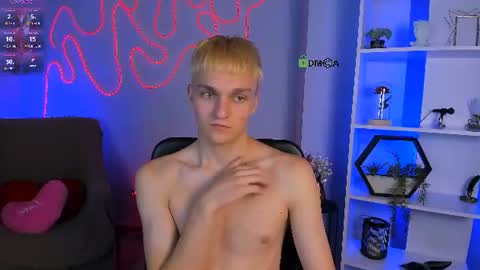 Snapshot of colin_storm chatting on July 2026 12:09:01 PM colin online show from July 2026 12:09:01 PM