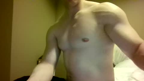 Snapshot of college_muscle chatting on July 2026 02:29:01 AM foreverxshredded online show from July 2026 02:29:01 AM