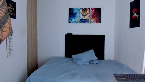 college_muscle_ass online show from March 2026 10:09:01 PM