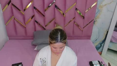  MEGAN  online show from April 2026 11:53:02 PM