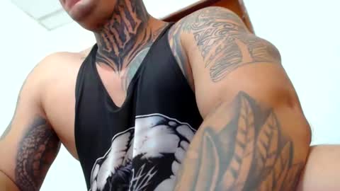 Snapshot of colombian_monster_cock chatting on December 2024 02:22:02 PM camilo online show from December 2024 02:22:02 PM