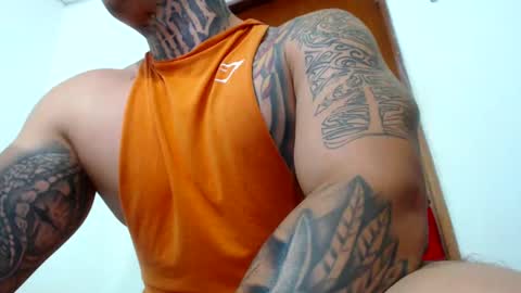 Snapshot of colombian_monster_cock chatting on December 2024 07:00:02 AM camilo online show from December 2024 07:00:02 AM