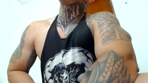 Snapshot of colombian_monster_cock chatting on December 2024 08:36:01 PM camilo online show from December 2024 08:36:01 PM