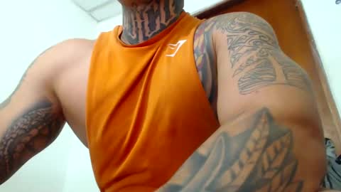Snapshot of colombian_monster_cock chatting on December 2024 12:25:02 PM camilo online show from December 2024 12:25:02 PM