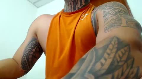 Snapshot of colombian_monster_cock chatting on January 2025 07:55:02 AM camilo online show from January 2025 07:55:02 AM