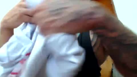 Snapshot of colombian_monster_cock chatting on February 2025 06:40:02 AM camilo online show from February 2025 06:40:02 AM
