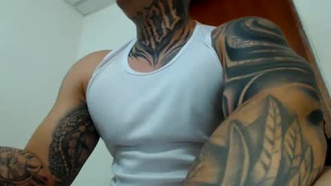 Snapshot of colombian_monster_cock chatting on September 2025 06:18:02 PM camilo online show from September 2025 06:18:02 PM