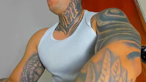 Snapshot of colombian_monster_cock chatting on September 2025 06:59:02 AM camilo online show from September 2025 06:59:02 AM