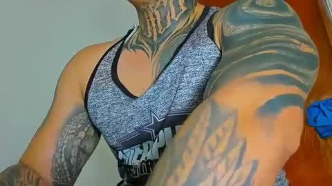 Snapshot of colombian_monster_cock chatting on September 2025 03:31:01 AM camilo online show from September 2025 03:31:01 AM