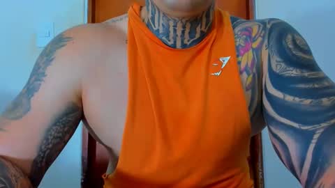 Snapshot of colombian_monster_cock chatting on October 2025 06:05:02 AM camilo online show from October 2025 06:05:02 AM