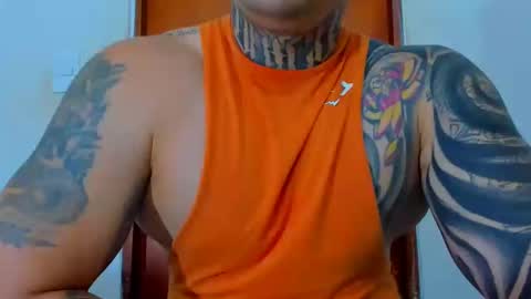 Snapshot of colombian_monster_cock chatting on October 2025 01:28:01 AM camilo online show from October 2025 01:28:01 AM