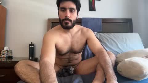 colombianstud94 online show from April 2026 06:52:02 PM