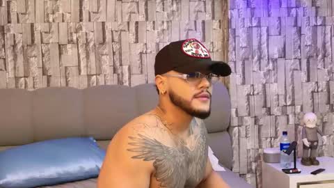 Jhoan online show from September 2025 02:45:01 AM