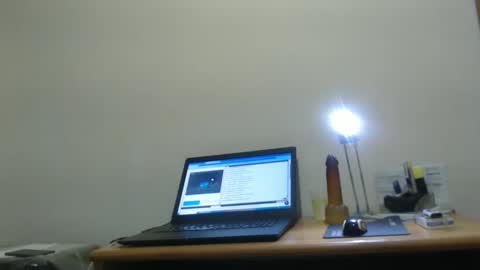 Snapshot of comemivuoi2 chatting on January 2026 06:17:02 AM comemivuoi2 online show from January 2026 06:17:02 AM