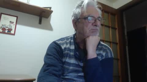 Snapshot of comemivuoi2 chatting on February 2026 05:45:01 AM comemivuoi2 online show from February 2026 05:45:01 AM