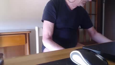 comemivuoi2 online show from April 2026 05:56:02 AM