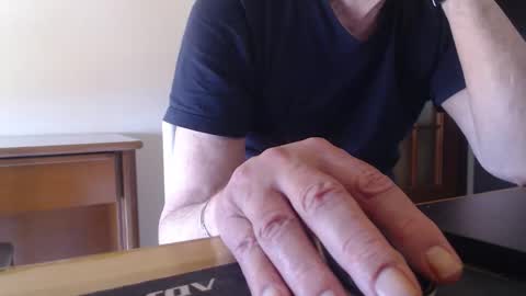 comemivuoi2 online show from April 2026 07:56:01 AM