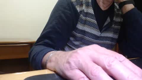 comemivuoi2 online show from April 2026 02:23:01 AM