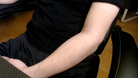 Snapshot of commanderchip chatting on January 2025 07:05:01 PM commanderchip online show from January 2025 07:05:01 PM