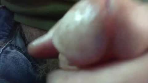 Snapshot of comox1961 chatting on October 2025 05:27:01 AM comox online show from October 2025 05:27:01 AM