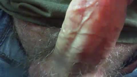 Snapshot of comox1961 chatting on October 2025 04:00:02 AM comox online show from October 2025 04:00:02 AM