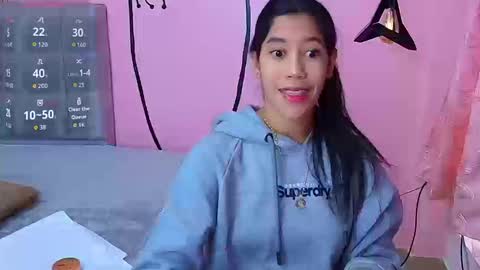 Snapshot of connie_bell chatting on September 2025 12:49:02 PM C O N N I E online show from September 2025 12:49:02 PM