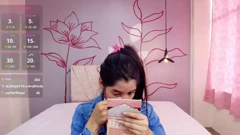 Snapshot of connie_bell chatting on September 2025 08:43:01 PM C O N N I E online show from September 2025 08:43:01 PM