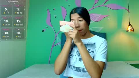 Snapshot of connie_bell chatting on October 2025 07:25:02 PM C O N N I E online show from October 2025 07:25:02 PM