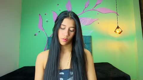 Snapshot of connie_bell chatting on November 2025 02:47:02 AM C O N N I E online show from November 2025 02:47:02 AM