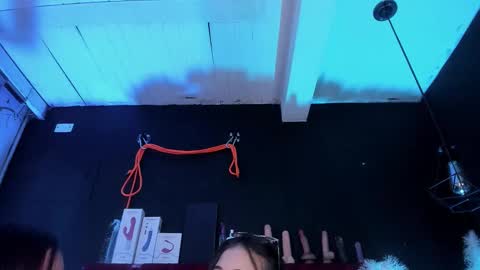 Cony online show from November 2025 11:45:01 AM