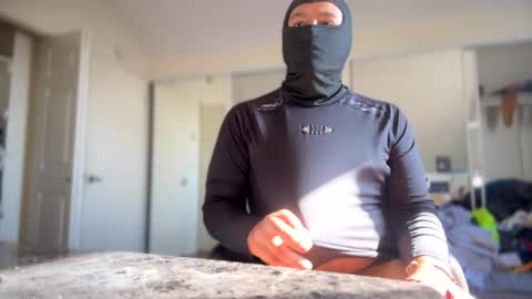 coodimoodi24 online show from December 2024 08:58:01 PM