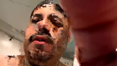 cookie_monster8593 online show from April 2026 09:15:02 PM