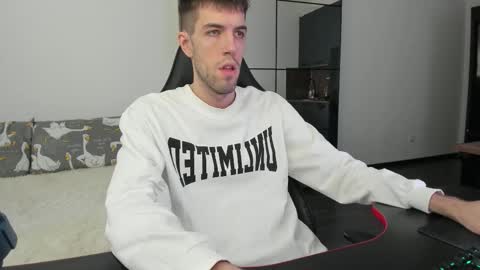 cookies_boys online show from February 2026 12:23:02 PM