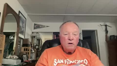 Snapshot of cookoosnest chatting on June 2026 06:04:01 AM cookoosnest online show from June 2026 06:04:01 AM