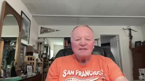 Snapshot of cookoosnest chatting on June 2026 05:38:02 PM cookoosnest online show from June 2026 05:38:02 PM