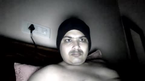 Snapshot of cool_breeze09 chatting on February 2025 09:34:02 PM Cool Breeze09 online show from February 2025 09:34:02 PM