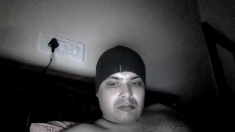 Snapshot of cool_breeze09 chatting on February 2025 05:42:01 PM Cool Breeze09 online show from February 2025 05:42:01 PM