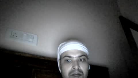 Snapshot of cool_breeze09 chatting on May 2026 11:48:01 AM Cool Breeze09 online show from May 2026 11:48:01 AM