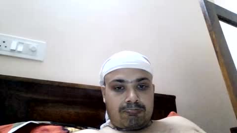 Snapshot of cool_breeze09 chatting on May 2026 07:39:01 AM Cool Breeze09 online show from May 2026 07:39:01 AM