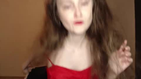 Amber online show from October 2025 04:08:01 PM