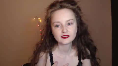 Amber online show from November 2025 07:19:02 AM