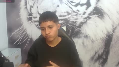 Cora online show from February 2025 12:17:01 AM